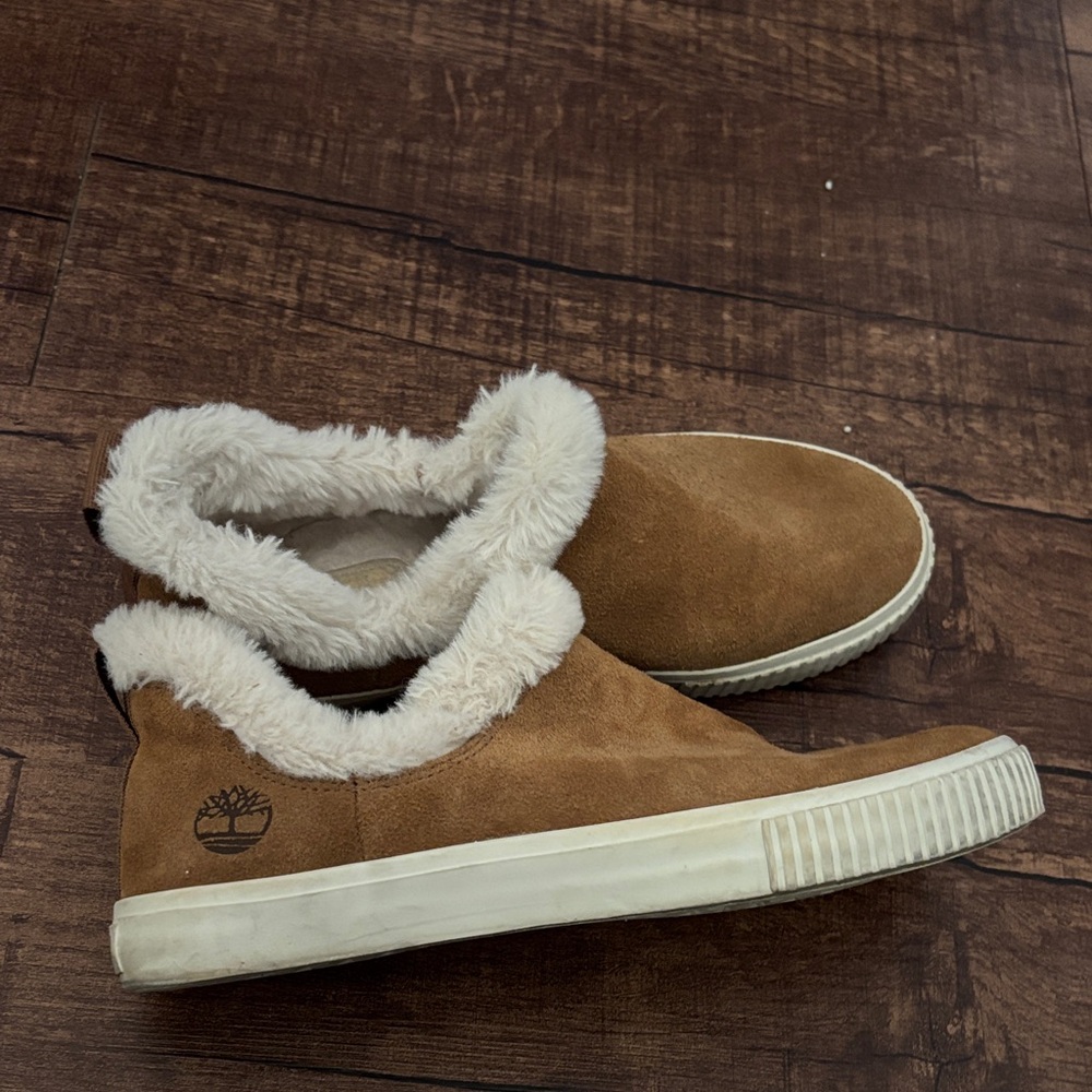 Timberland Brown Sneakers with White Fur Trim